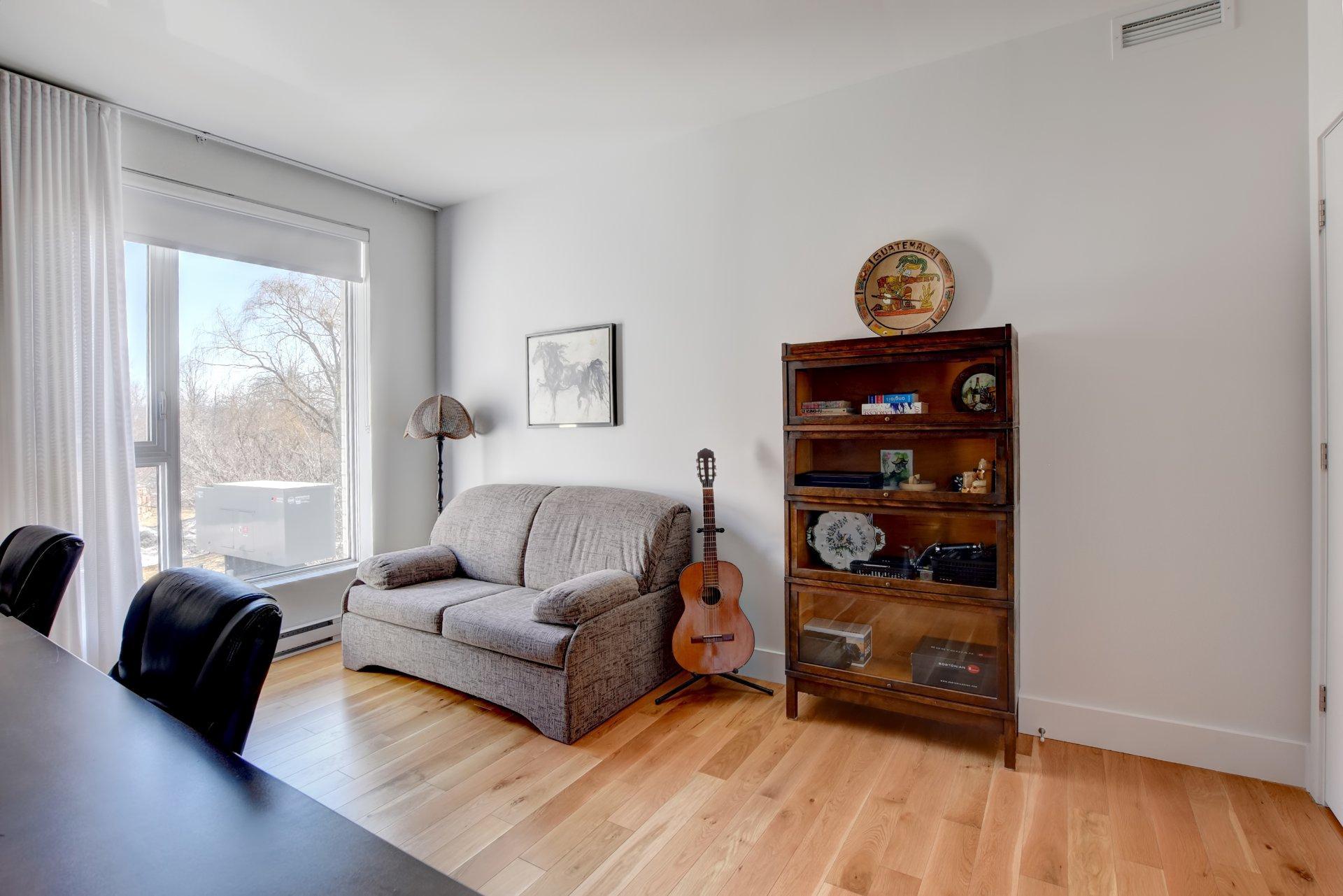 









281


Ch. du Bas-de-Ste-Thérèse

, 106,
Blainville,




QC
J7B0B3


