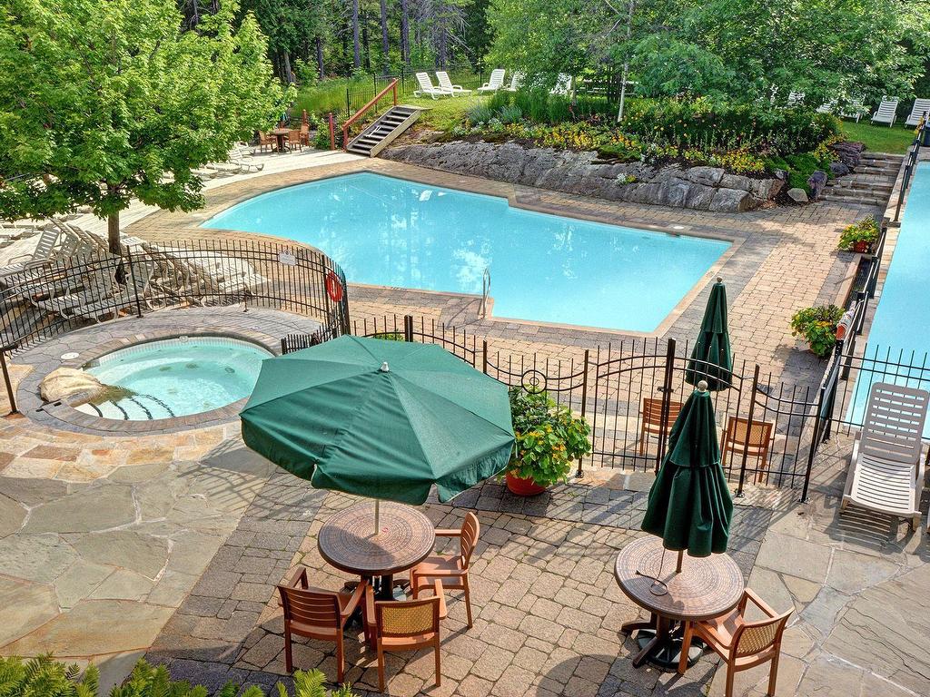 









223


Ch. des Quatre-Sommets

, 3,
Mont-Tremblant,




QC
J8E1C6

