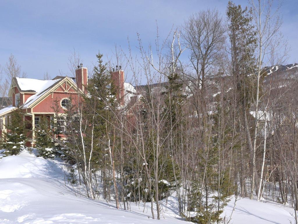 









223


Ch. des Quatre-Sommets

, 3,
Mont-Tremblant,




QC
J8E1C6

