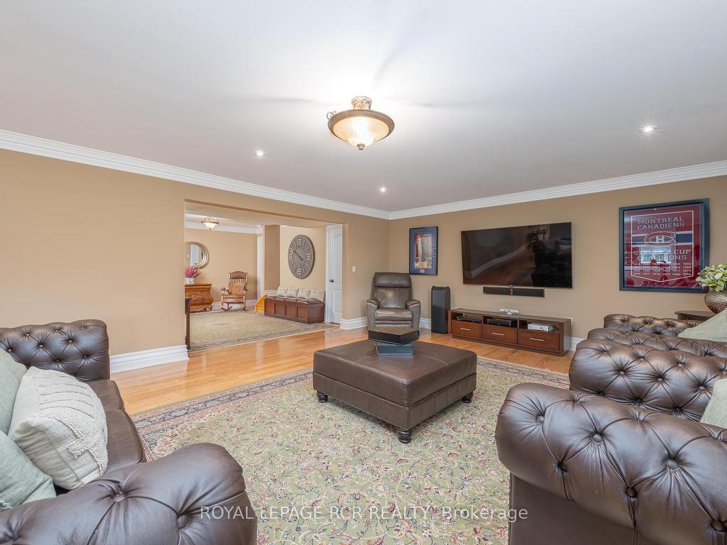 









4987


Fourth

Line,
Halton Hills,




ON
L7J 2L8

