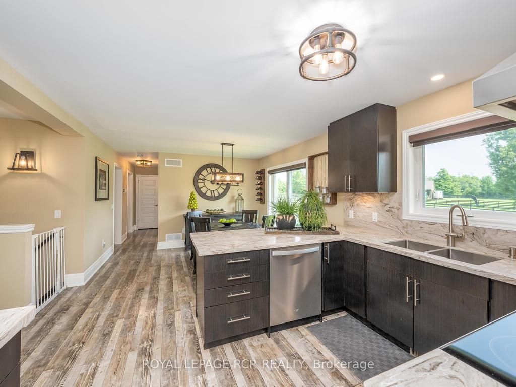 









4987


Fourth

Line,
Halton Hills,




ON
L7J 2L8

