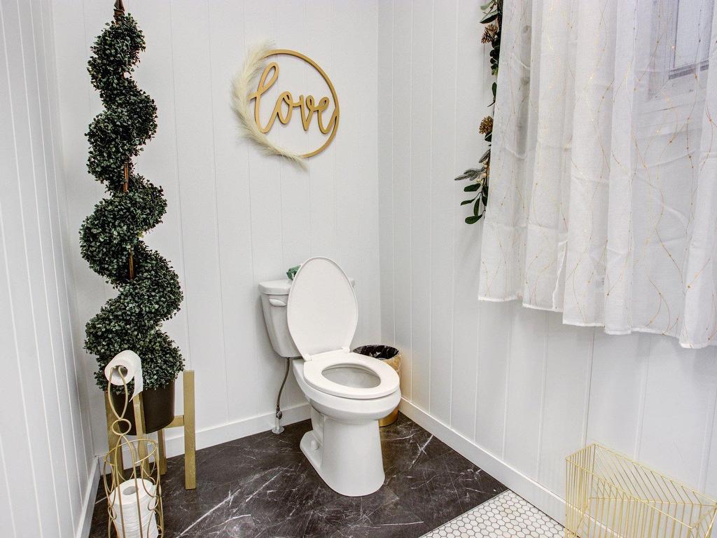 









47

 - 47A


Rue du Roi

,
Sorel-Tracy,




QC
J3P4M6

