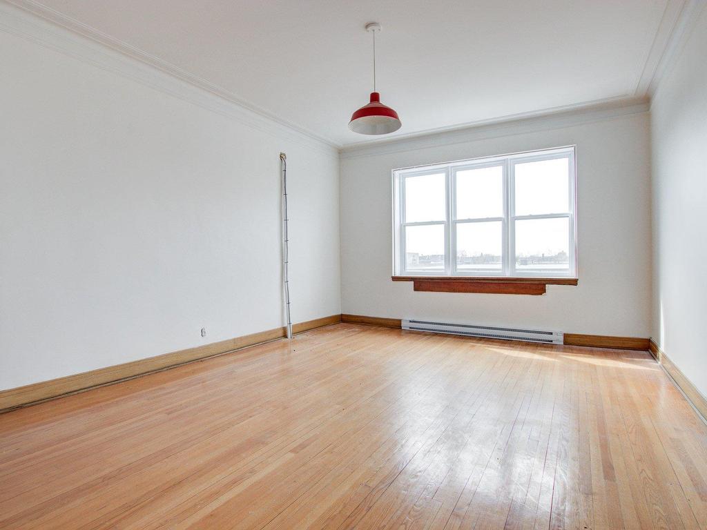 









47

 - 47A


Rue du Roi

,
Sorel-Tracy,




QC
J3P4M6


