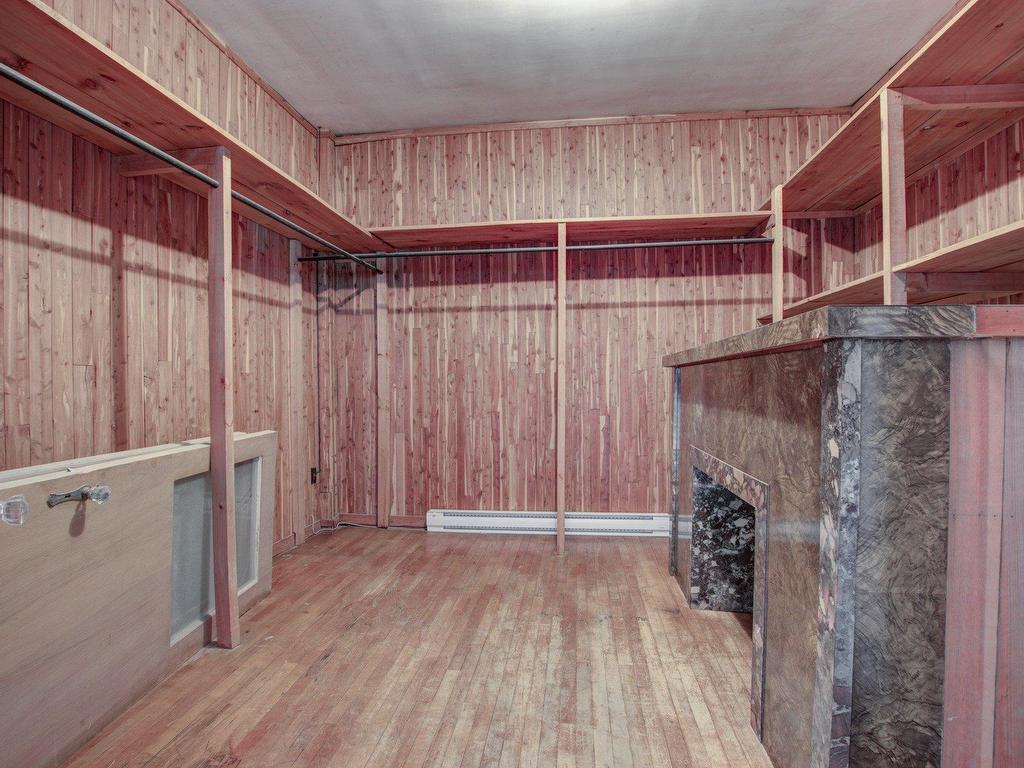









47

 - 47A


Rue du Roi

,
Sorel-Tracy,




QC
J3P4M6

