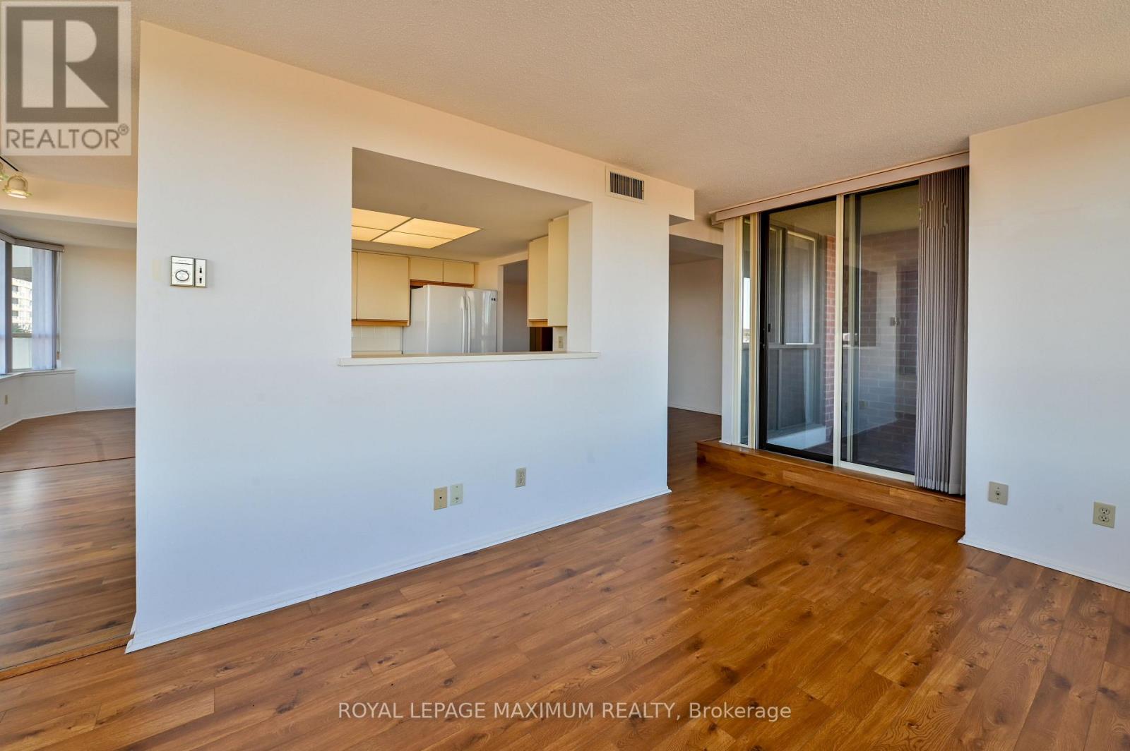












804 - 33 WELDRICK ROAD E

,
Richmond Hill,




Ontario
L4C8W4

