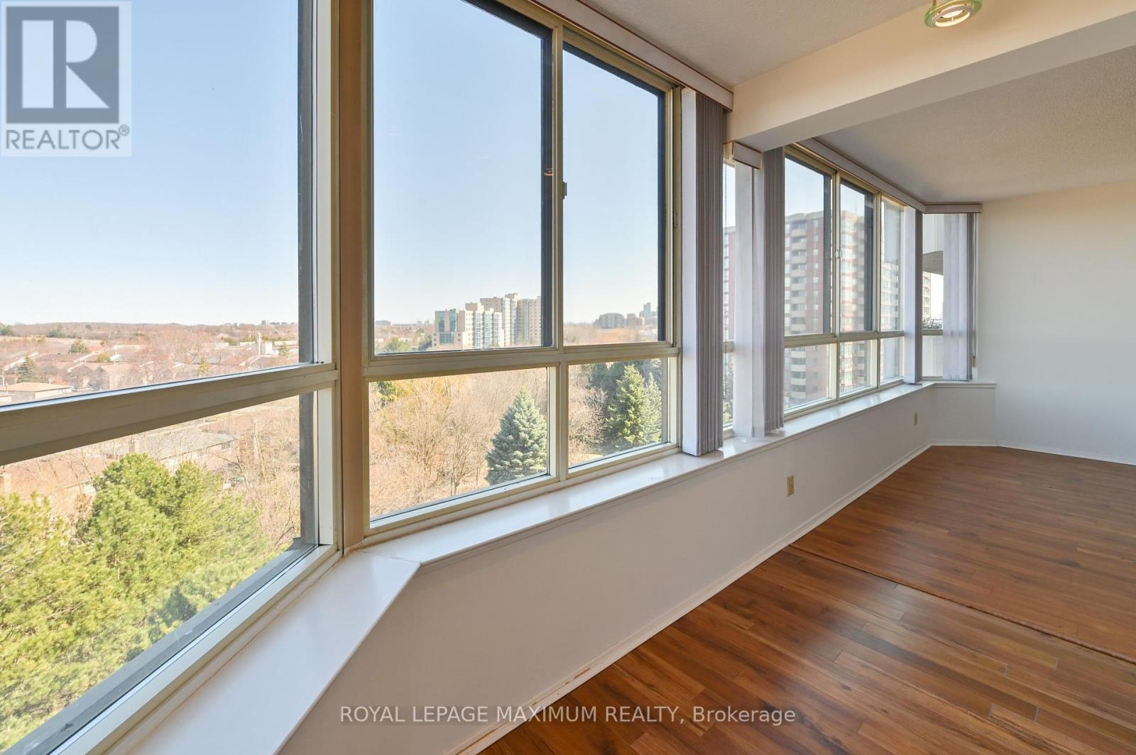 












804 - 33 WELDRICK ROAD E

,
Richmond Hill,




Ontario
L4C8W4

