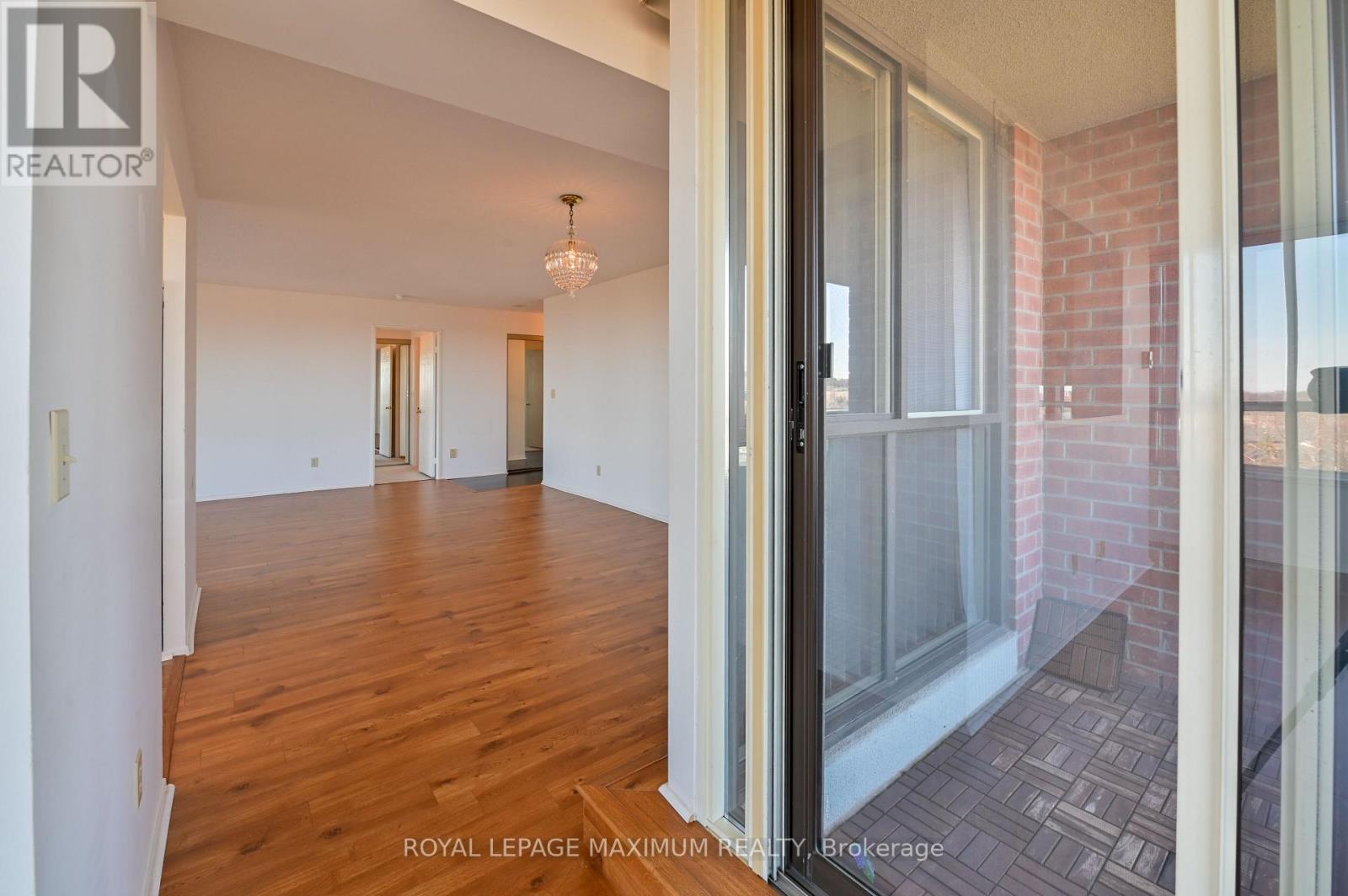 












804 - 33 WELDRICK ROAD E

,
Richmond Hill,




Ontario
L4C8W4

