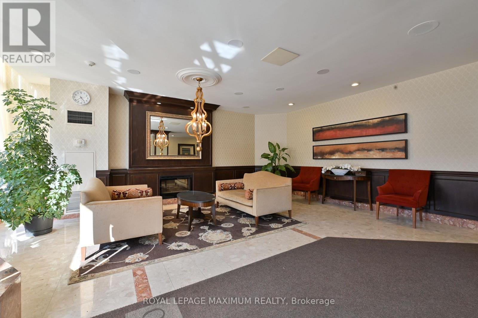 












804 - 33 WELDRICK ROAD E

,
Richmond Hill,




Ontario
L4C8W4

