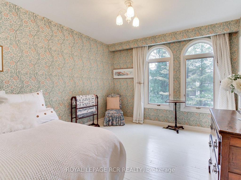 









4


Thornlea

Court,
Markham,




ON
L3T 2R2

