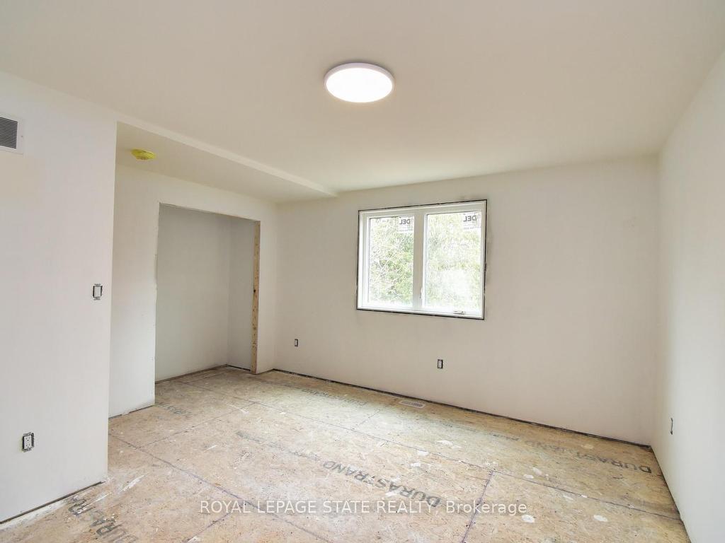 









279


Hess

Street South,
Hamilton,




ON
L8P 3P6


