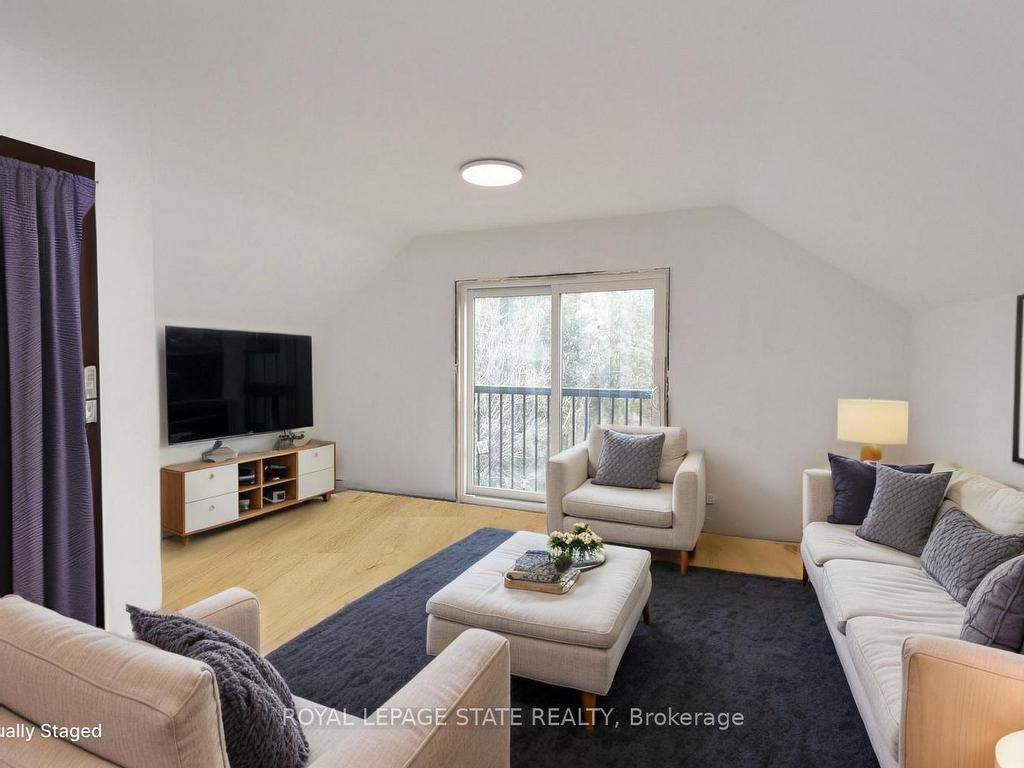 









279


Hess

Street South,
Hamilton,




ON
L8P 3P6

