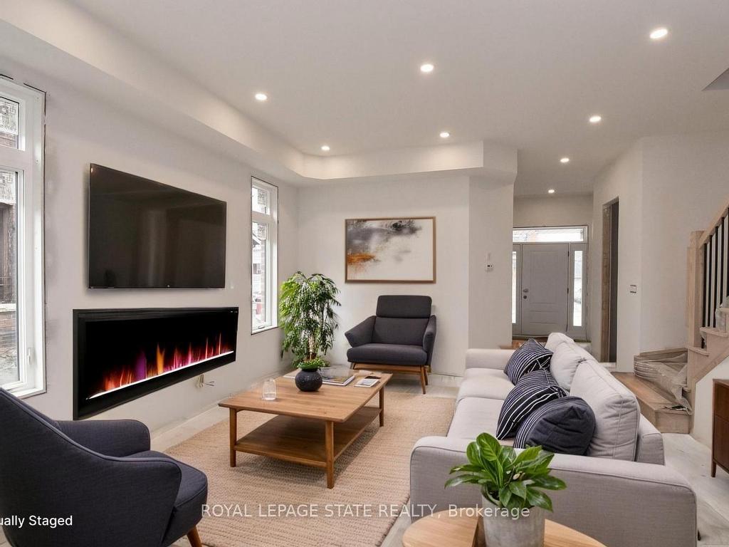 









279


Hess

Street South,
Hamilton,




ON
L8P 3P6


