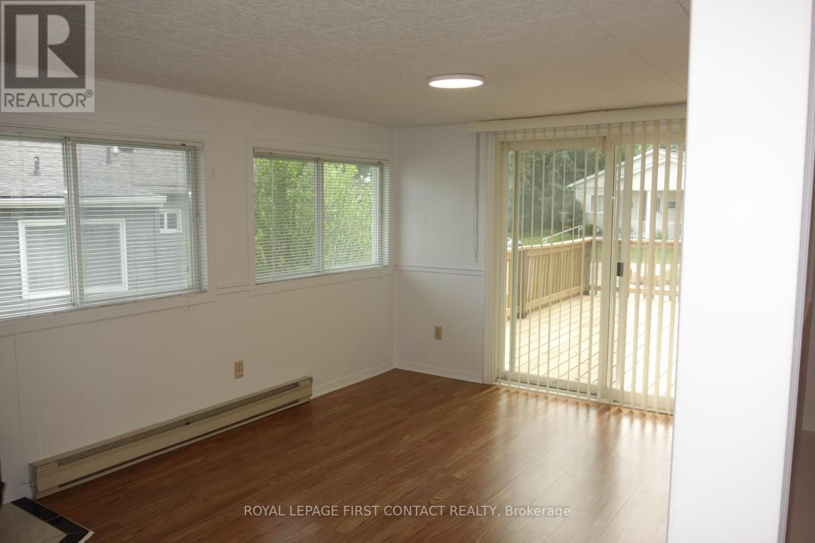 












25 HAWTHORNE DRIVE

,
Innisfil,




Ontario
L9S1P1

