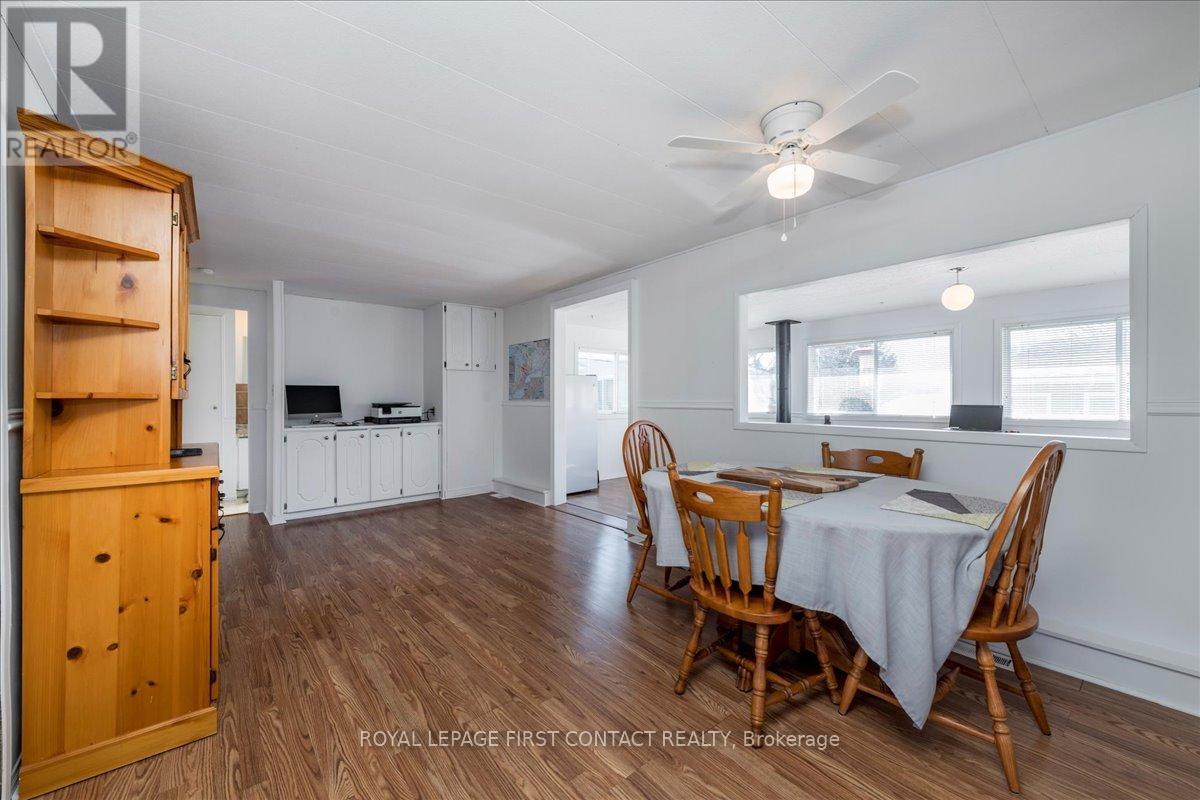 












25 HAWTHORNE DRIVE

,
Innisfil,




Ontario
L9S1P1

