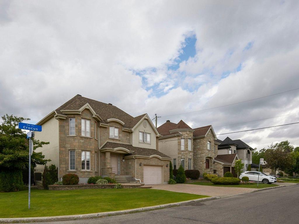 









1069


Rue des Crocus

,
Laval (Sainte-Dorothée),




QC
H7Y2H6

