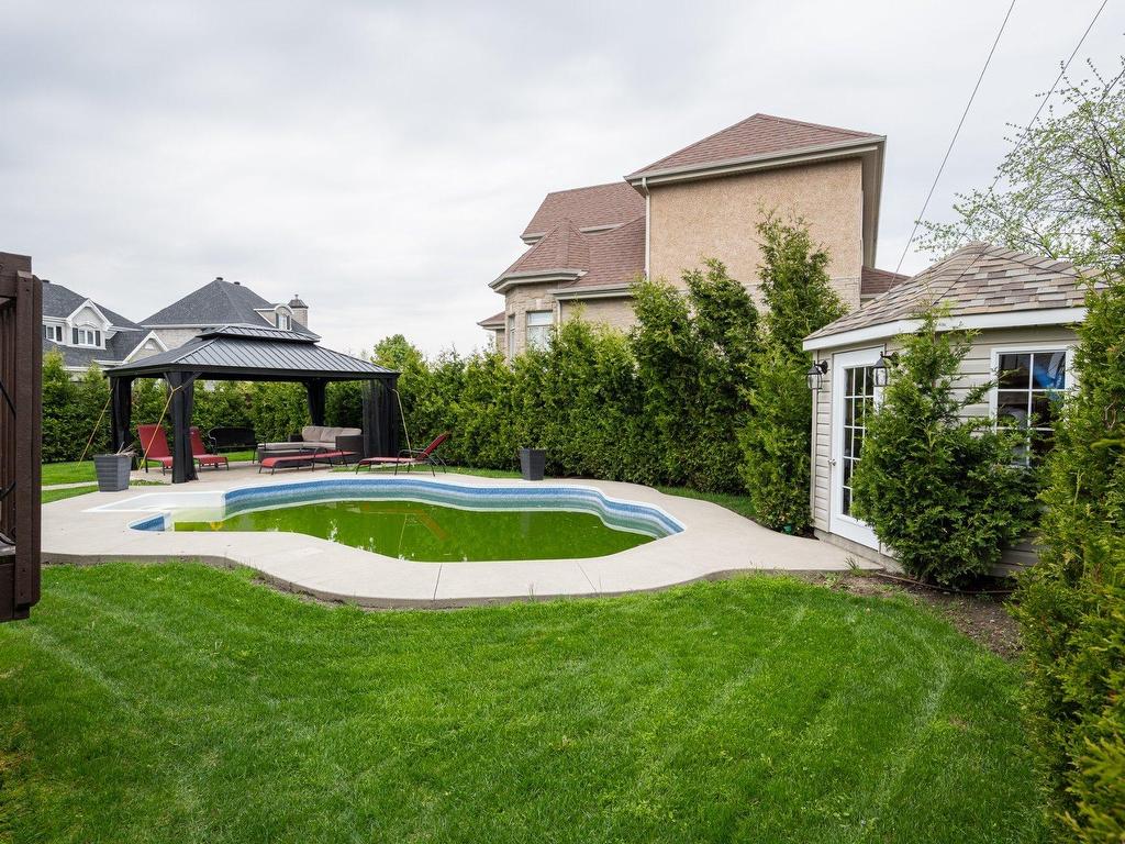 









1069


Rue des Crocus

,
Laval (Sainte-Dorothée),




QC
H7Y2H6


