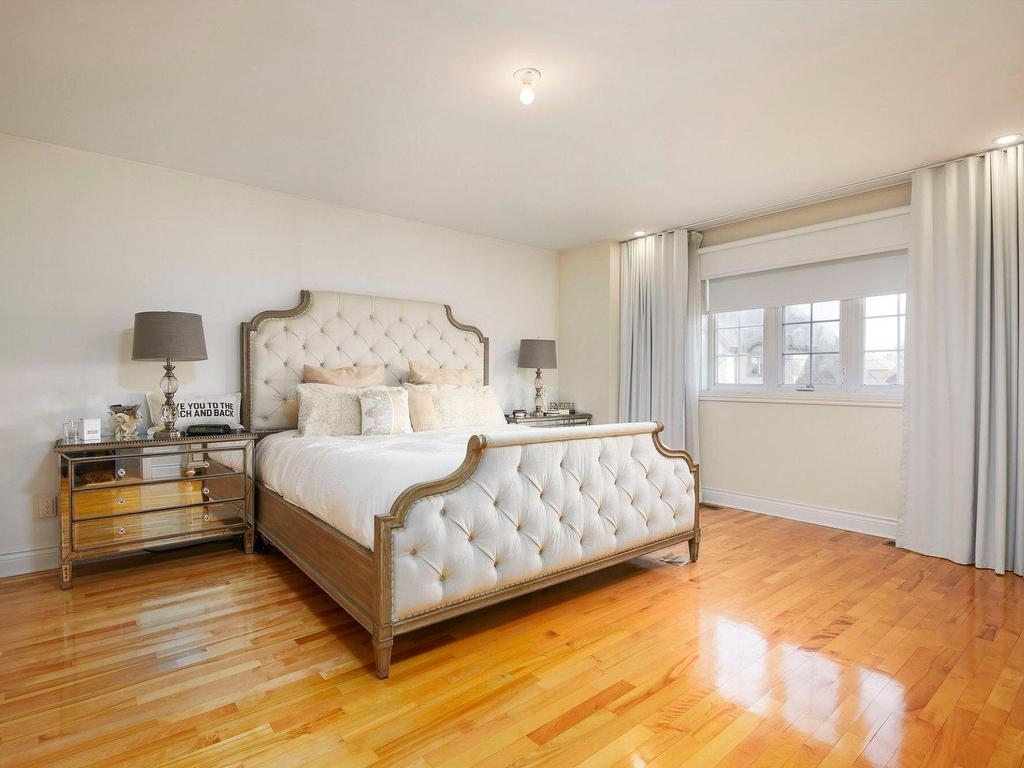 









1069


Rue des Crocus

,
Laval (Sainte-Dorothée),




QC
H7Y2H6


