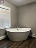 2nd level bath area
