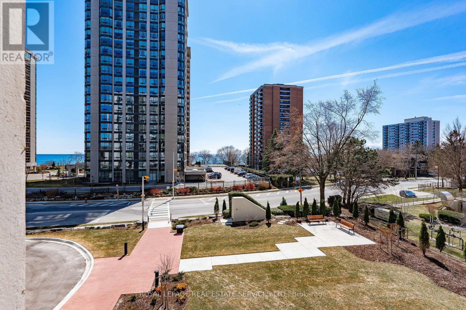 












301 - 2185 MARINE DRIVE

,
Oakville,




Ontario
L6L5L6

