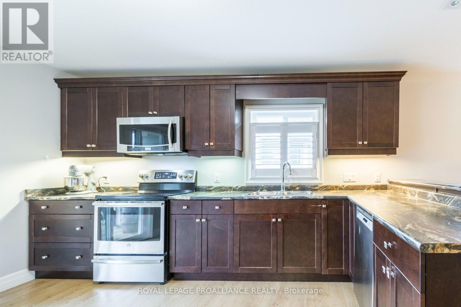 












47 TESSA BOULEVARD

,
Belleville (Belleville Ward),




Ontario
K8N0B4

