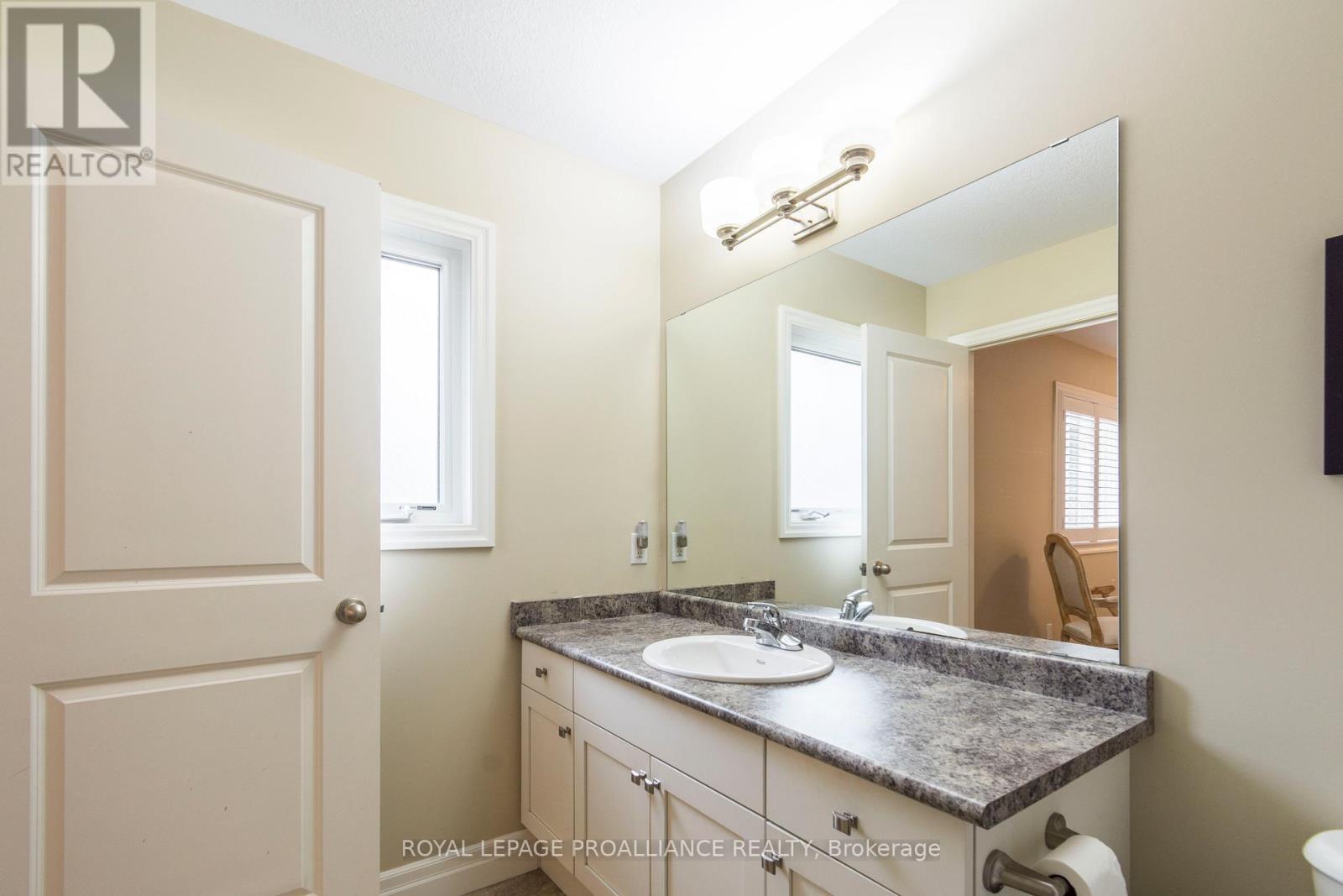 












47 TESSA BOULEVARD

,
Belleville (Belleville Ward),




Ontario
K8N0B4

