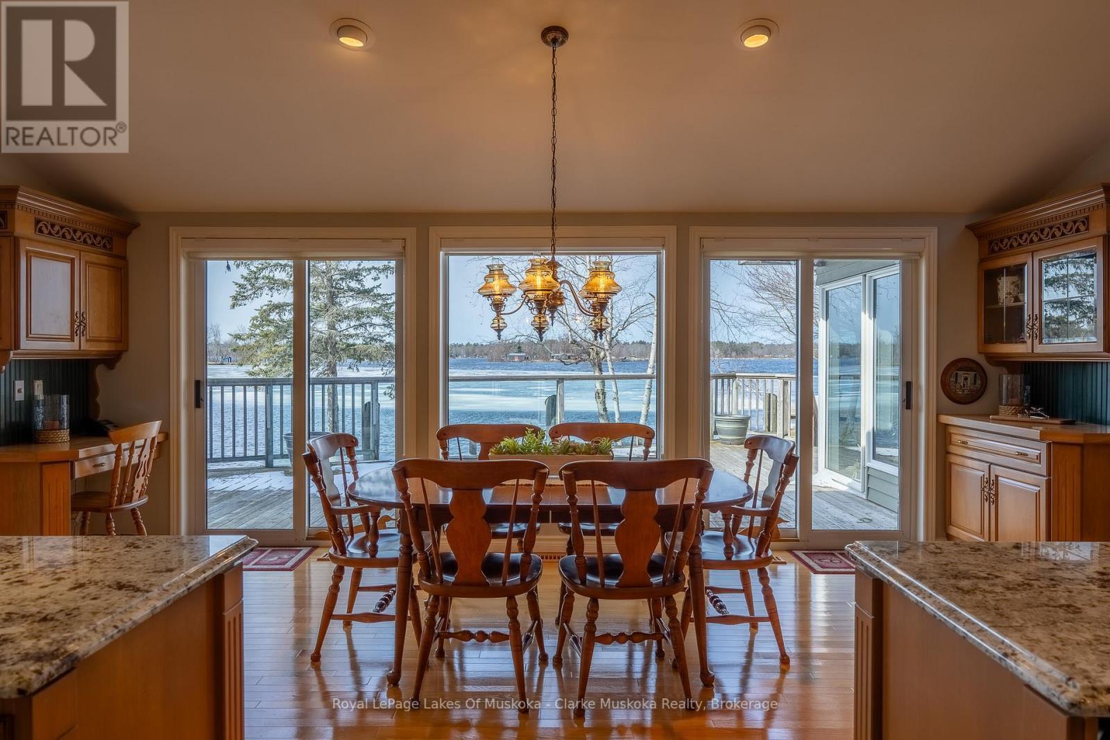 












2612 BAGULEY ROAD

,
Severn (Port Severn),




Ontario
L0K1S0

