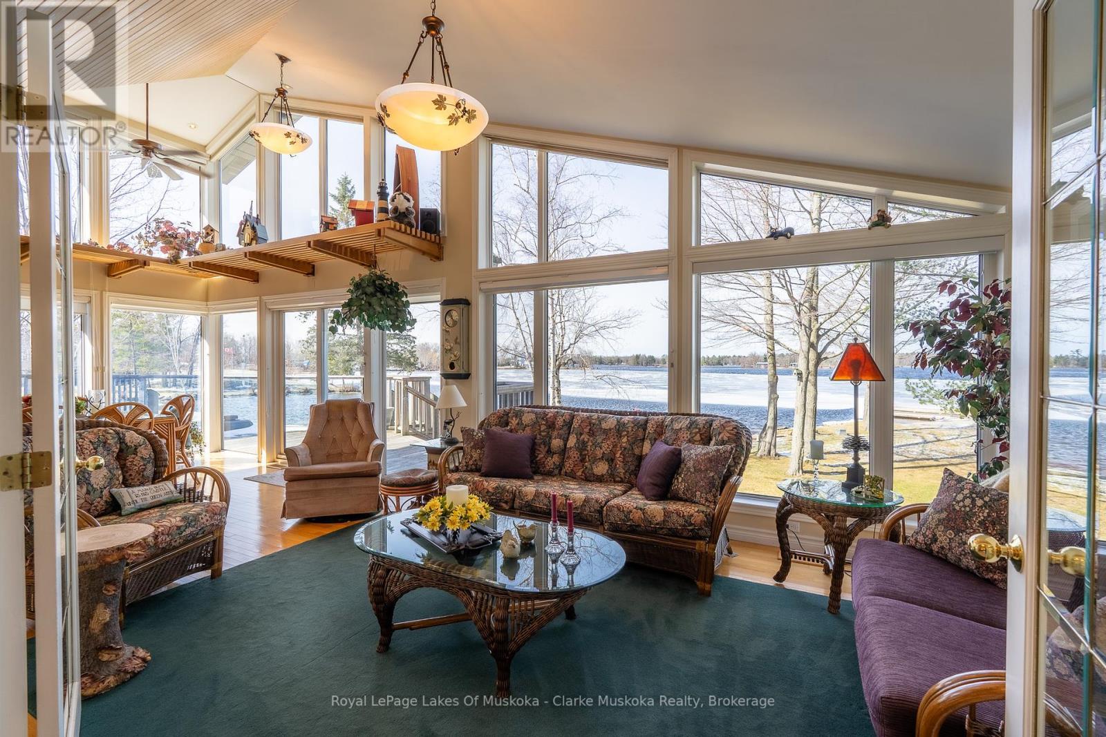 












2612 BAGULEY ROAD

,
Severn (Port Severn),




Ontario
L0K1S0

