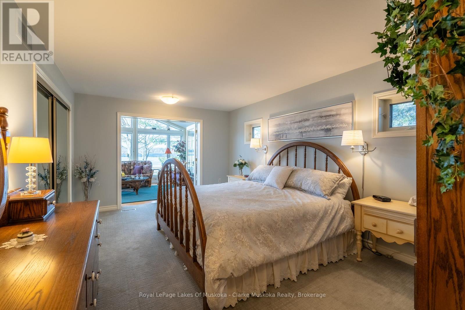 












2612 BAGULEY ROAD

,
Severn (Port Severn),




Ontario
L0K1S0

