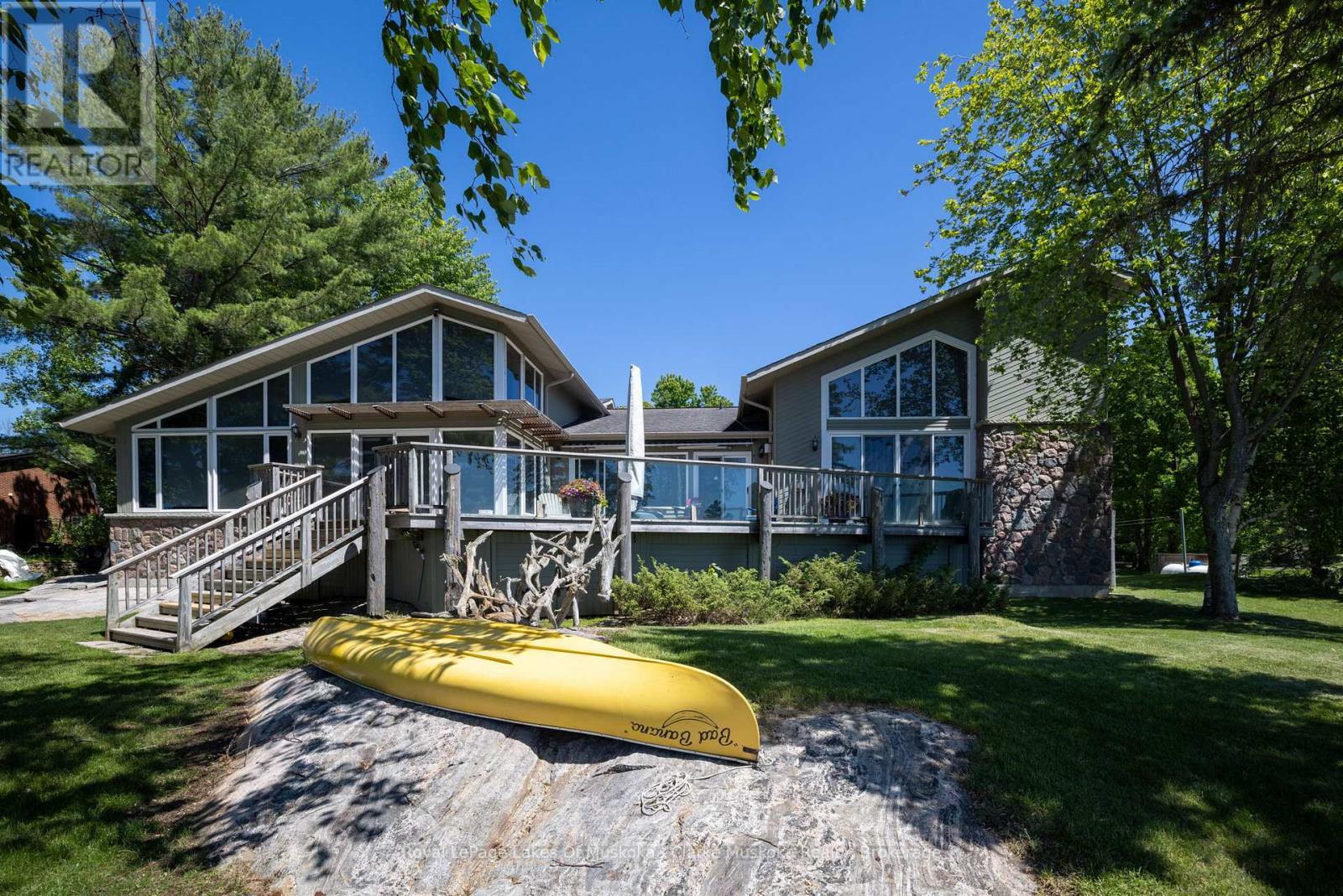 












2612 BAGULEY ROAD

,
Severn (Port Severn),




Ontario
L0K1S0

