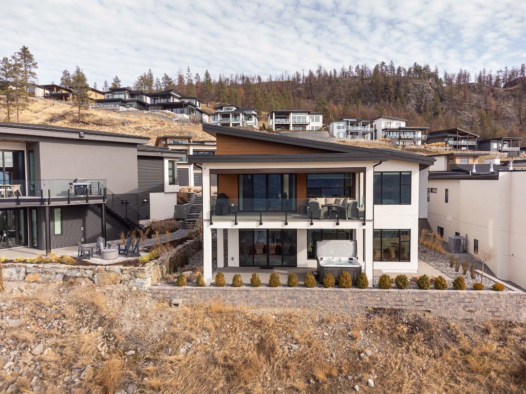 









9814


Beacon Hill

Crescent,
Lake Country,




BC
V4V 0A9

