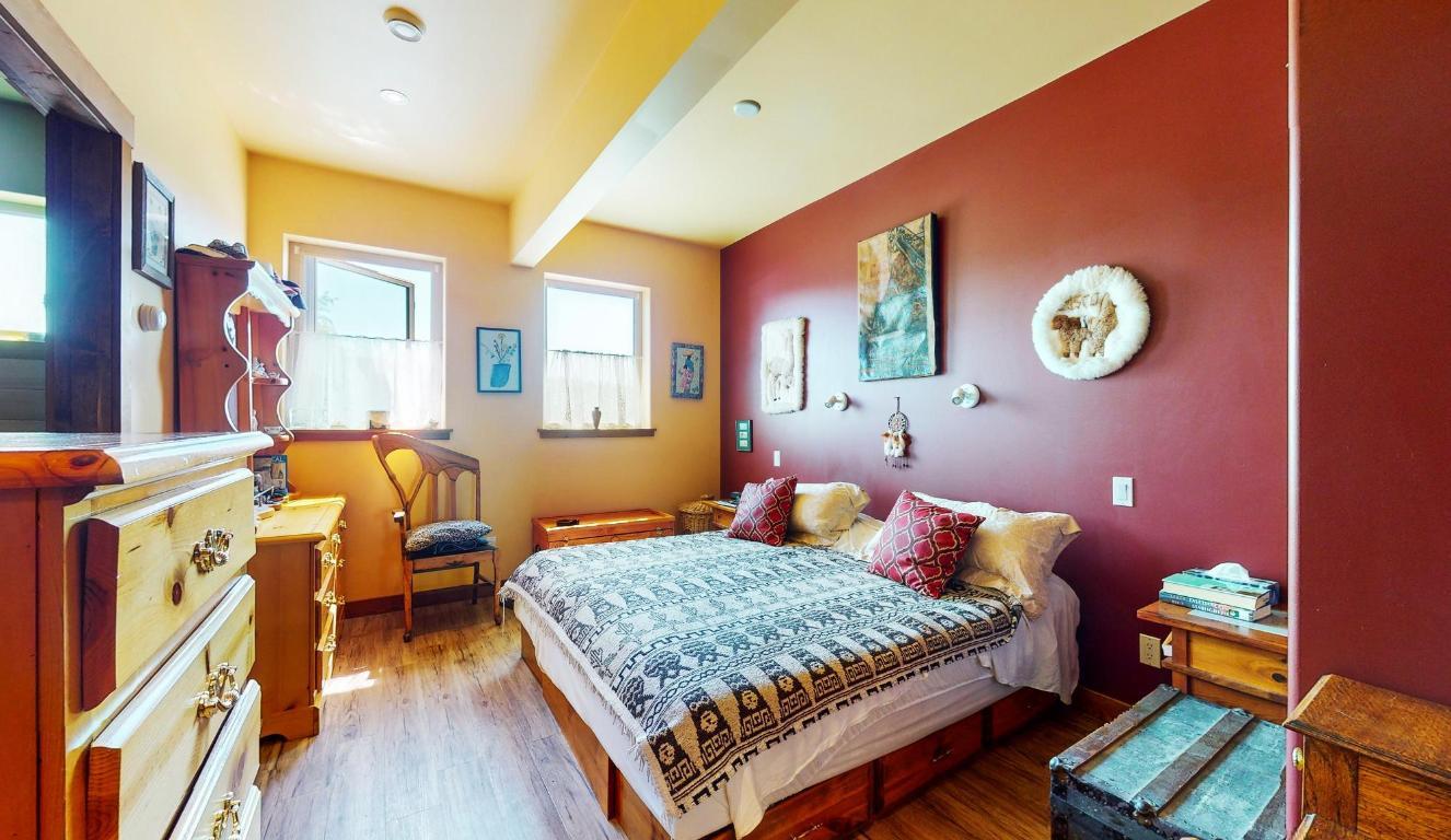 









530


CUMMINGS

Road,
Kimberley,




BC
V1A 2E1

