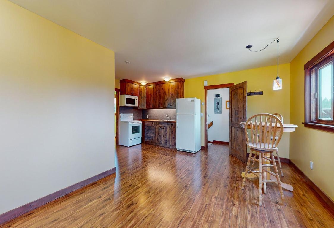 









530


CUMMINGS

Road,
Kimberley,




BC
V1A 2E1

