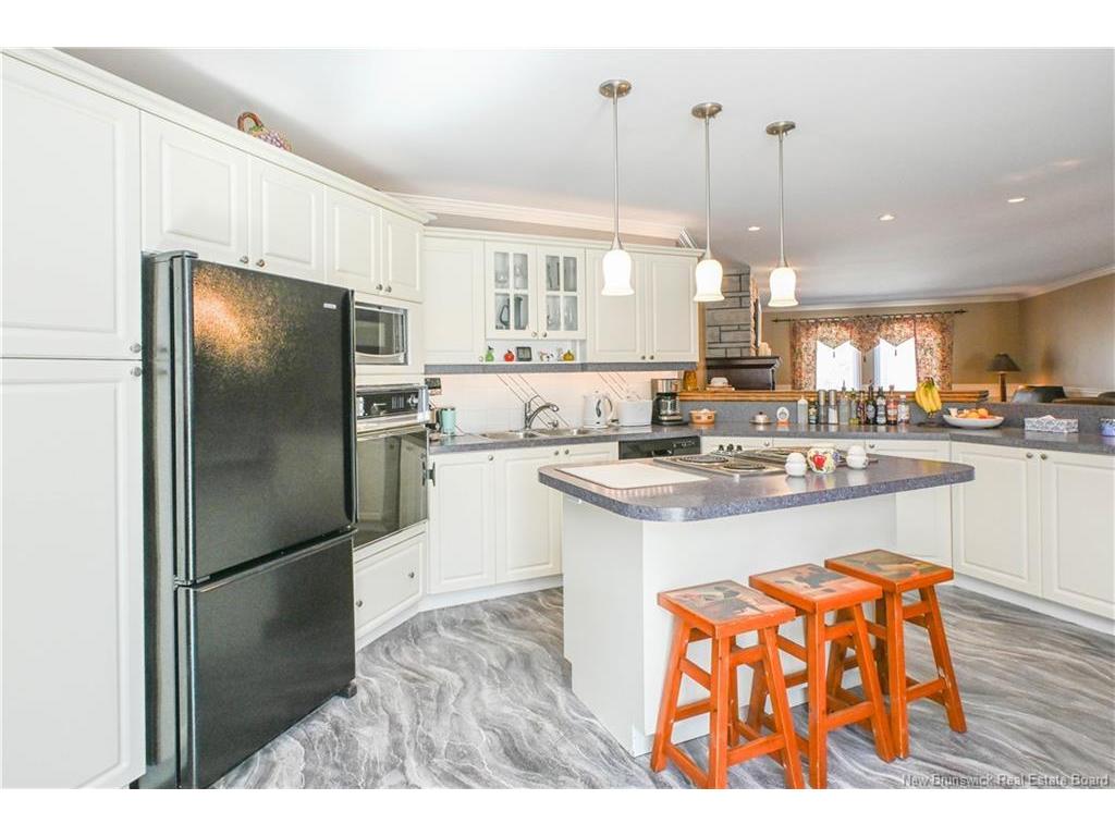 









138


365

RTE,
Tilley Road,




NB
E8M 1N4

