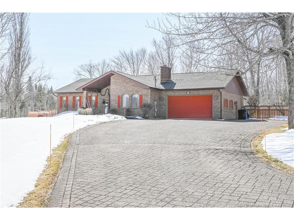 









138


365

RTE,
Tilley Road,




NB
E8M 1N4

