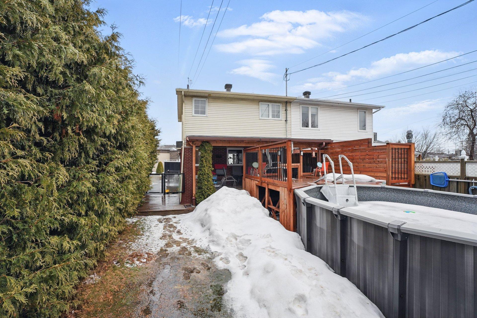 









114


Rue Lachapelle

,
Gatineau (Gatineau),




QC
J8T5G9


