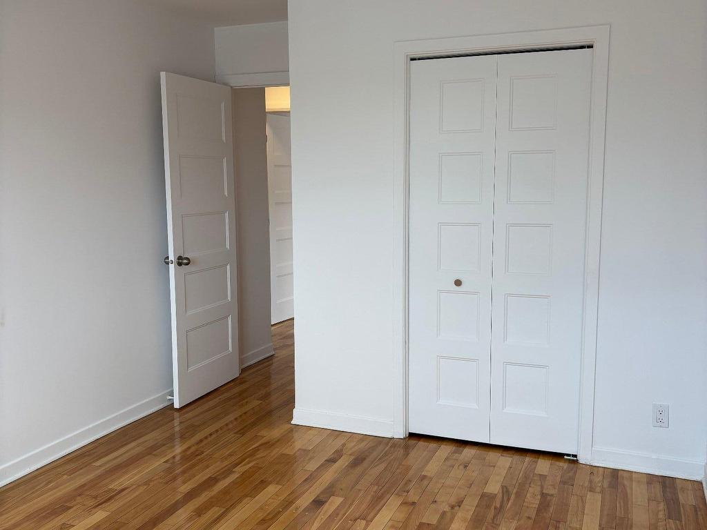 









5589


Boul. Léger

, 10,
Montréal (Montréal-Nord),




QC
H1G1K4

