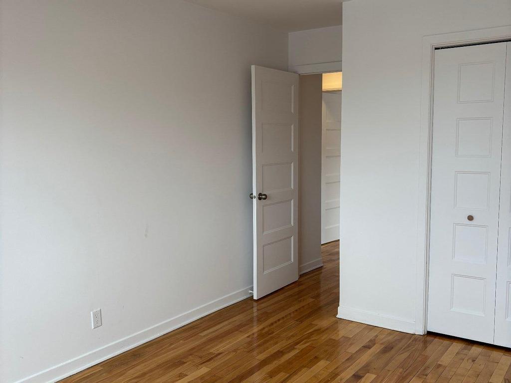 









5589


Boul. Léger

, 10,
Montréal (Montréal-Nord),




QC
H1G1K4

