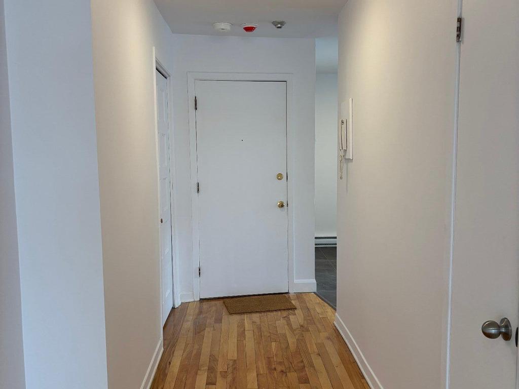 









5589


Boul. Léger

, 10,
Montréal (Montréal-Nord),




QC
H1G1K4

