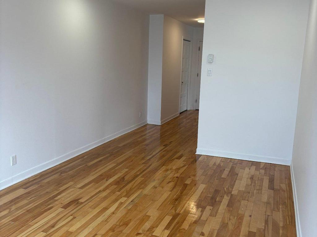 









5589


Boul. Léger

, 10,
Montréal (Montréal-Nord),




QC
H1G1K4

