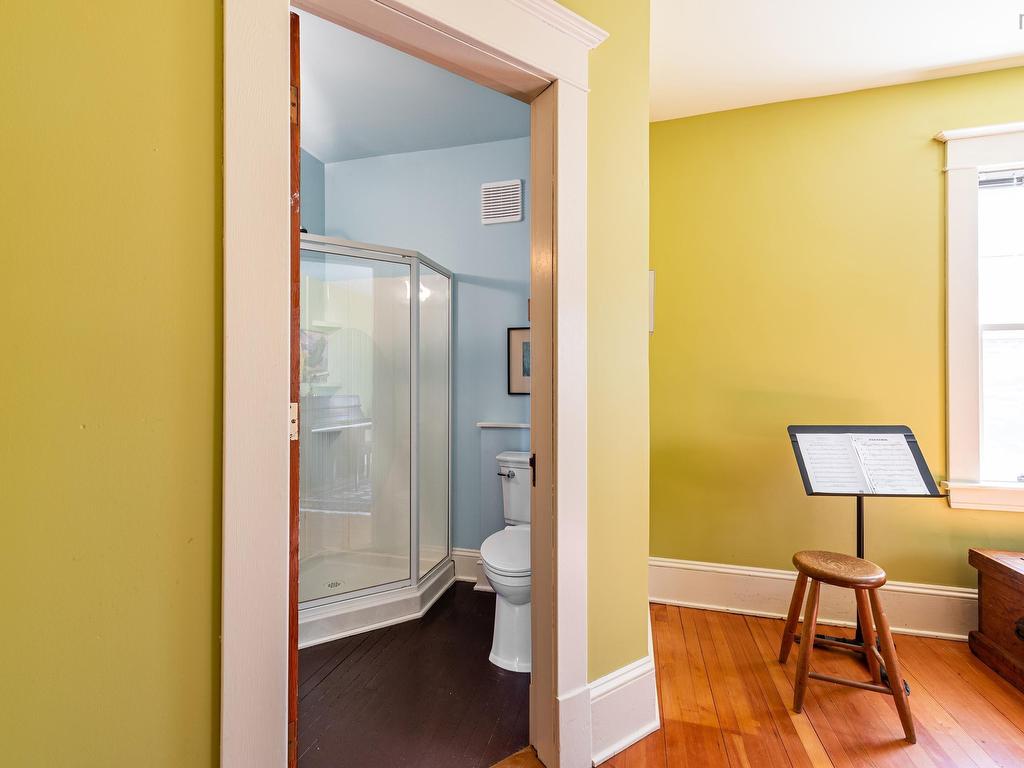 












9957 Peggys Cove Road

,
Hackett's Cove,




NS
B3Z 3J4


