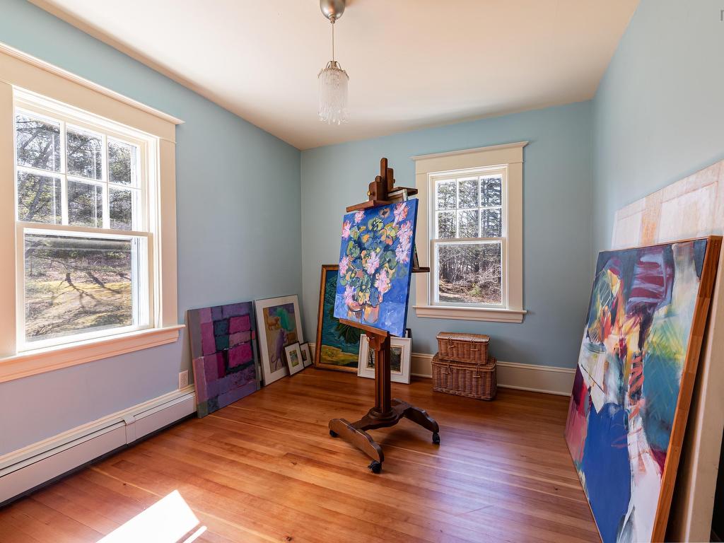 












9957 Peggys Cove Road

,
Hackett's Cove,




NS
B3Z 3J4

