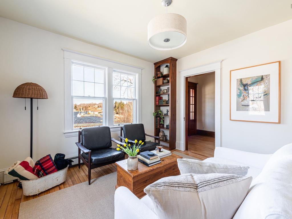 












9957 Peggys Cove Road

,
Hackett's Cove,




NS
B3Z 3J4

