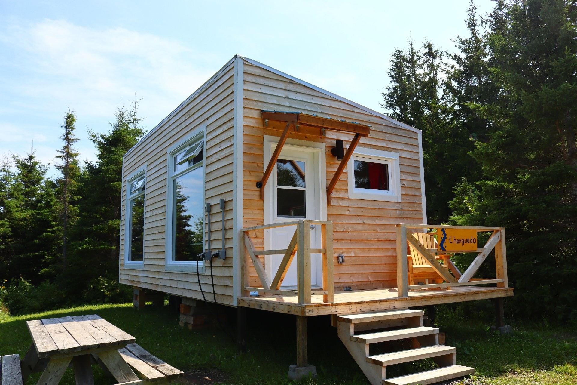 









829


Boul. du Griffon

,
Gaspé,




QC
G4X6A9

