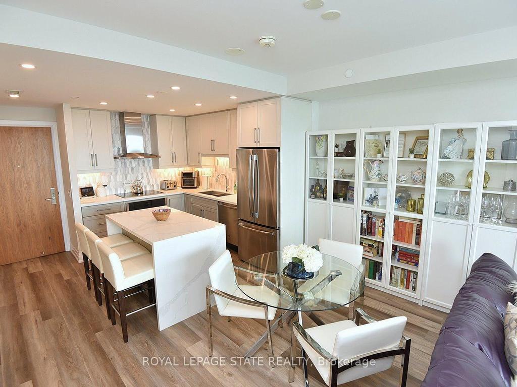 









2025


Maria

Street, 1006,
Burlington,




ON
L7R 0E9

