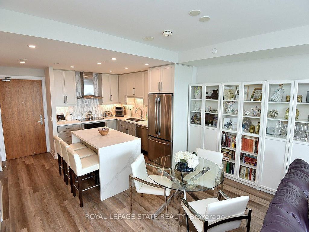 









2025


Maria

Street, 1006,
Burlington,




ON
L7R 0E9

