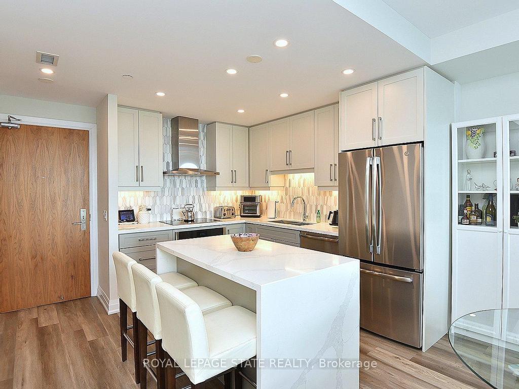 









2025


Maria

Street, 1006,
Burlington,




ON
L7R 0E9

