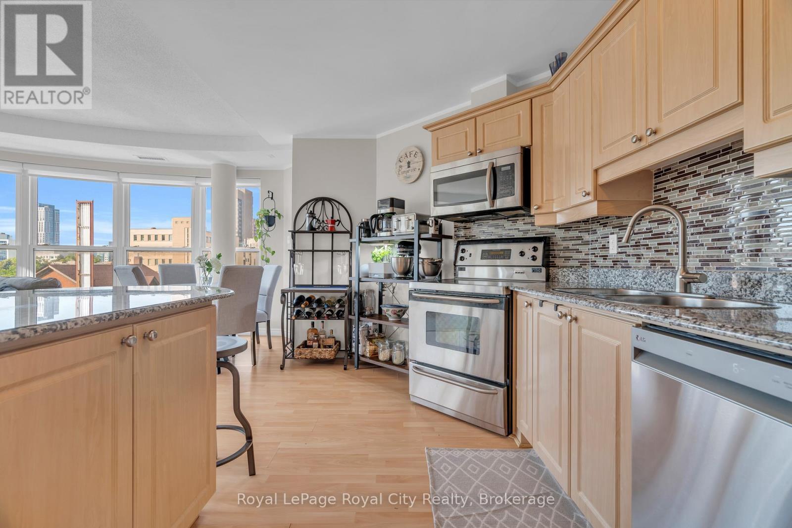 












614 - 135 JAMES STREET S

,
Hamilton (Corktown),




Ontario
L8P2Z6

