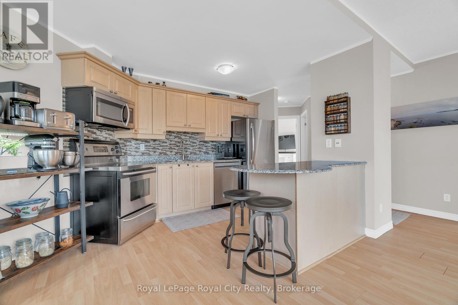 












614 - 135 JAMES STREET S

,
Hamilton (Corktown),




Ontario
L8P2Z6

