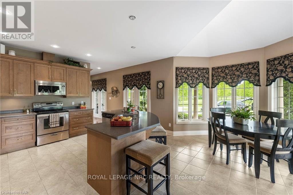 












5045 MICHENER ROAD

,
Fort Erie (Crystal Beach),




Ontario
L0S1R0

