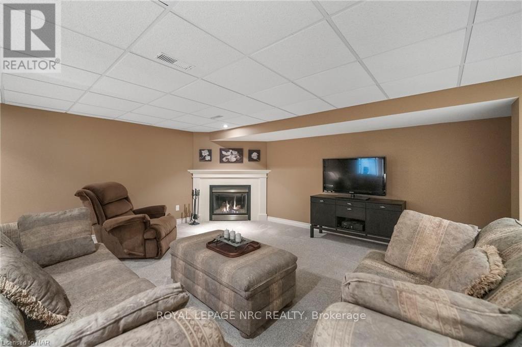 












5045 MICHENER ROAD

,
Fort Erie (Crystal Beach),




Ontario
L0S1R0

